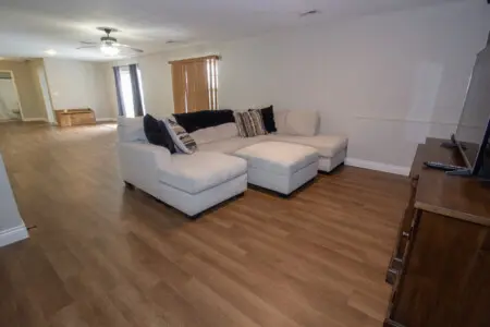 b2307ea2 62bc 4ef5 94b3 418243afeb25.jpg