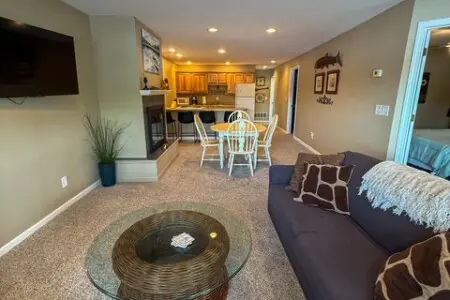 879d59ce 34d4 4951 9879 cec9d6bf7544.jpg