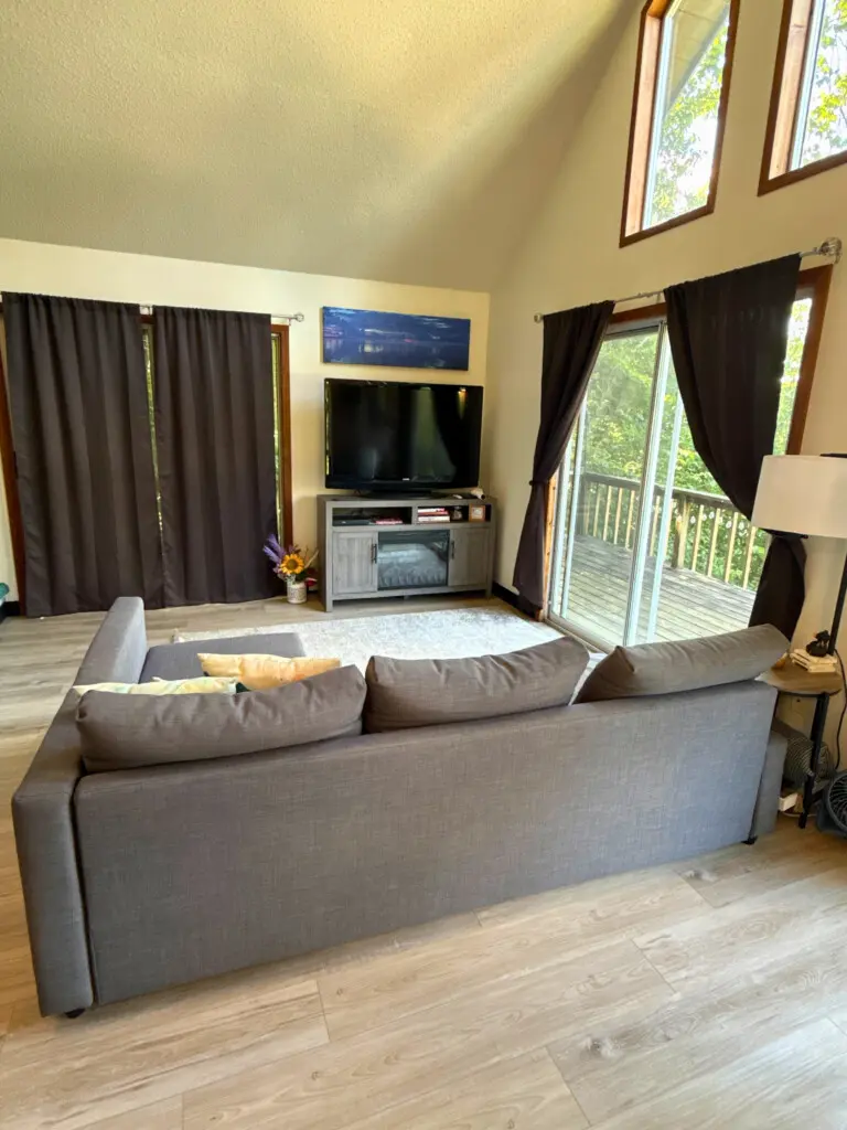 1bc8ea37 138f 45d9 b162 c203cff6f2c5