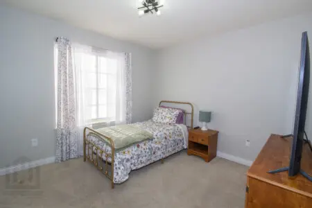 1e9dd8e3 b47c 4020 a5e1 ed6b509e28e2