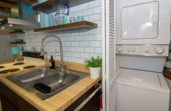 877901d6 a2ec 4681 87d2 fc0c1e80c310