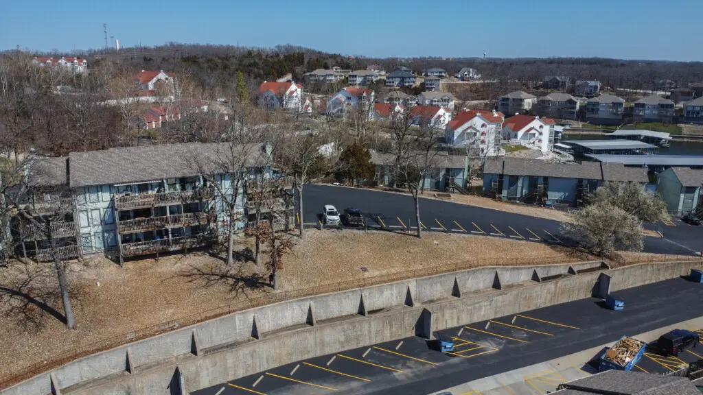 c28d610b d8d7 46d1 aecb efe47f5cf607