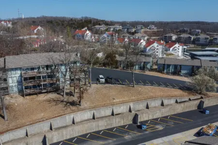 c28d610b d8d7 46d1 aecb efe47f5cf607