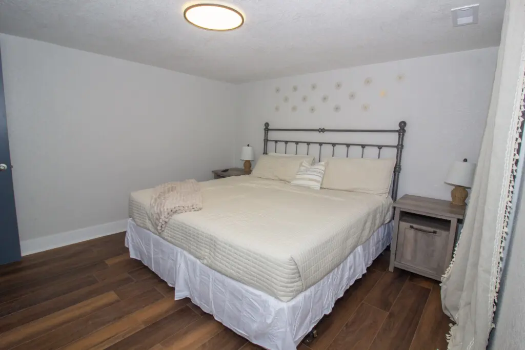 d6087960 5380 49fc 99da 0c1d52a92849